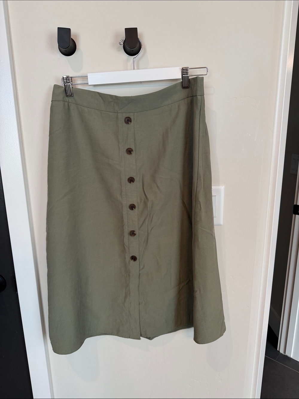 Ann Taylor Olive Green Button-Front A-Line Skirt